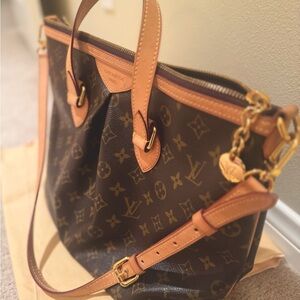 Louis Vuitton Monogram Palermo pm Handbag/100% Authentic Guarantee/